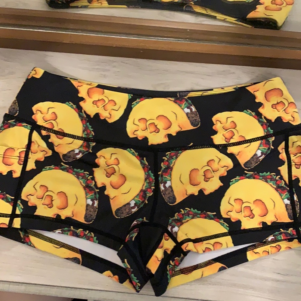 Feed me fight me death by taco shorts Size Large